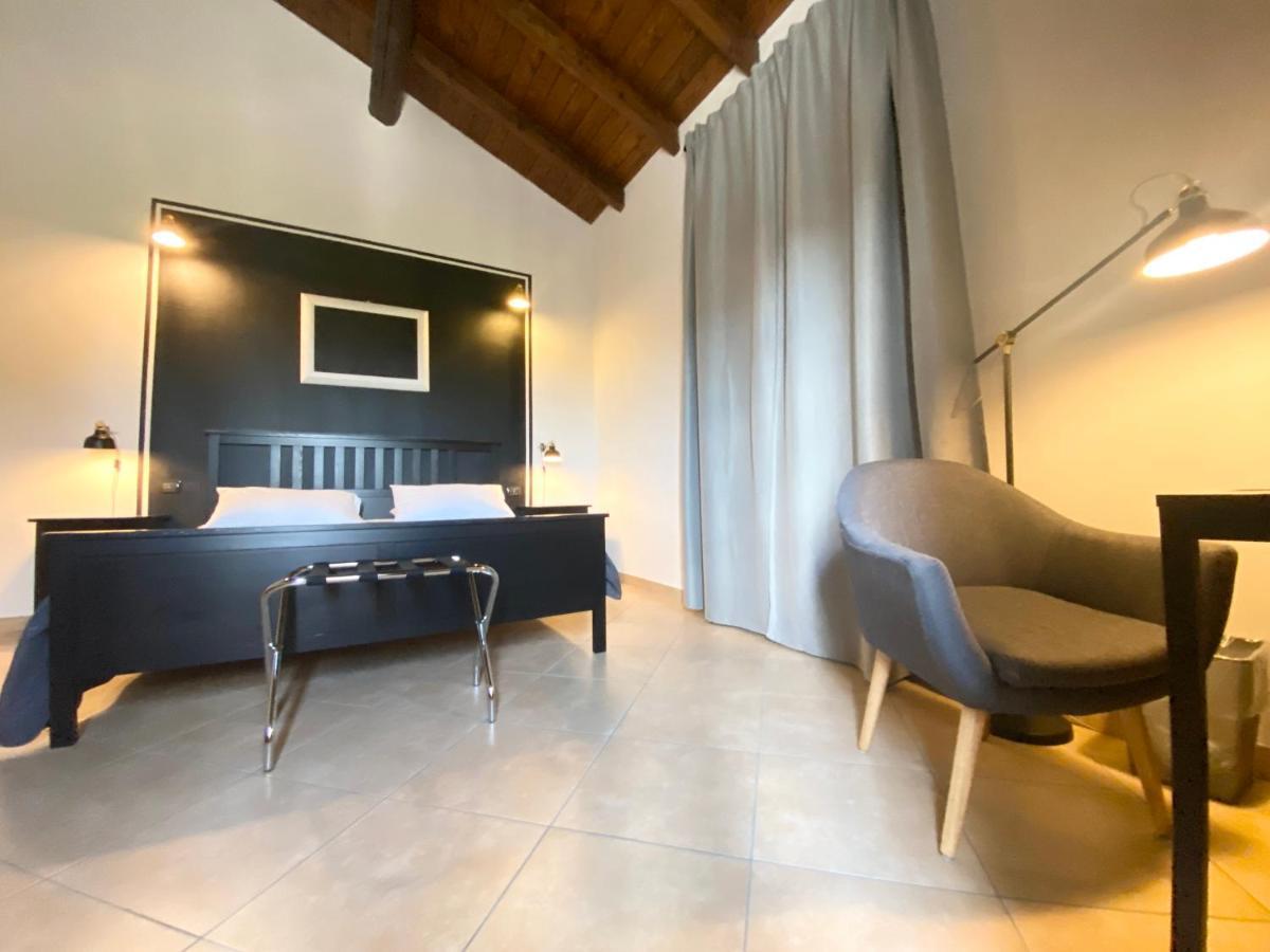 B&B Stazione Don Camillo Brescello Exterior photo