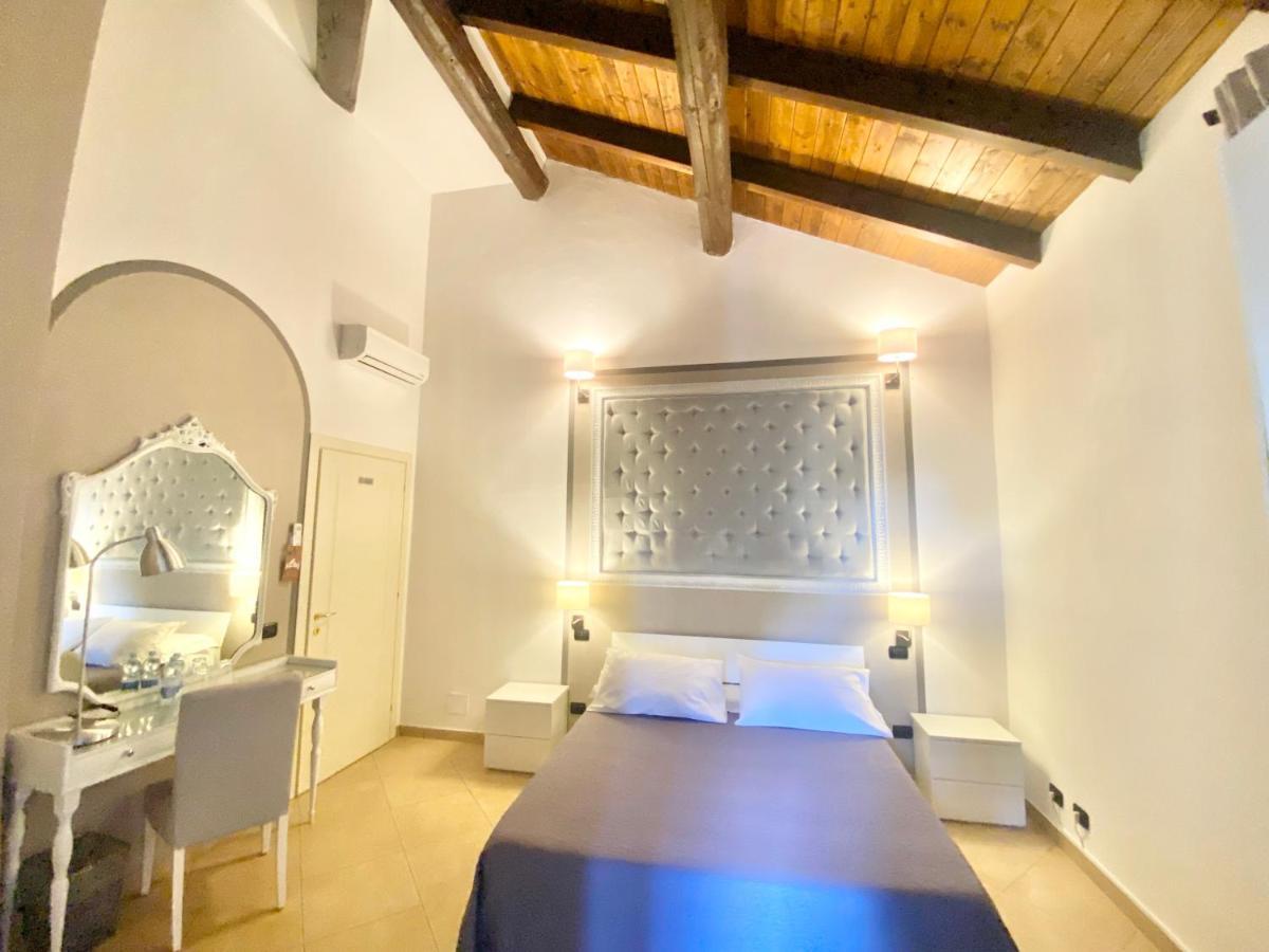 B&B Stazione Don Camillo Brescello Exterior photo